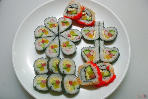 Món chay :Cơm cuộn rong biển