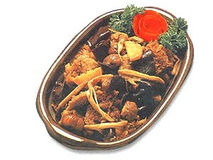 Món chay: Cơm cháy hầm hạt dẻ.