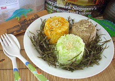 Món chay : Cơm chiên ba màu .