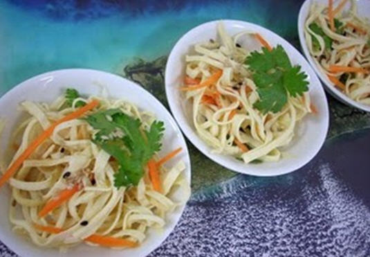 Món chay : Gỏi Đậu Hủ Bách Hiệt .