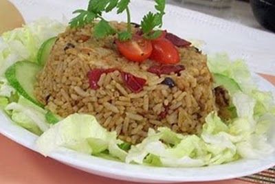 Món chay : Cơm chiên mắm tôm .