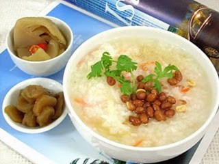 Món chay : Cháo cải thảo và cà rốt .