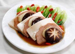 Món chay : Đậu hũ hấp la hán .