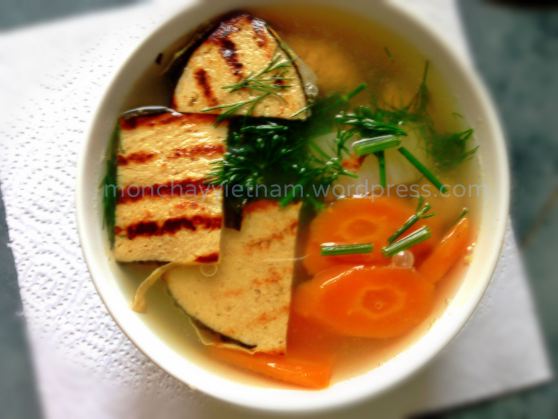 Bún cá cải thảo cà rốt thuần chay