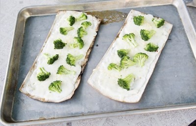 Pizza súp lơ xanh dành cho người ăn chay