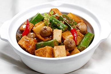 Món chay củ hũ dừa kho nấm