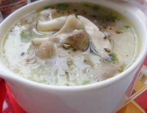 mon chao nam dam da huong vi