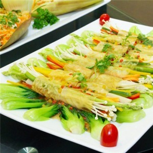 mon chay tau hu ki cuon rau ngu sac