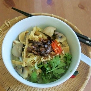bun xao mang chay