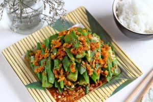 mon chay dau bap xao cay