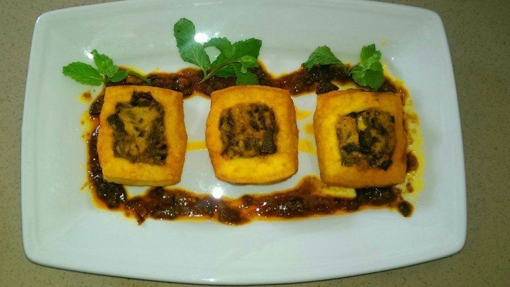 Món chay: Đậu hủ nhồi nhân chiên giòn