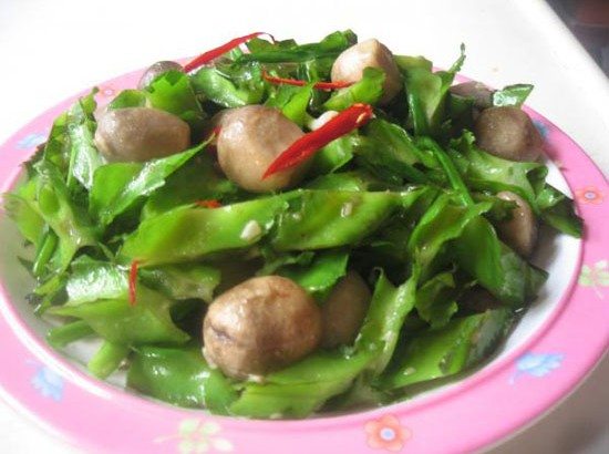 Món chay: Đậu rồng xào nấm thơm ngon