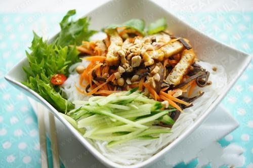 Mỗi ngày một món chay: Bún xào chay