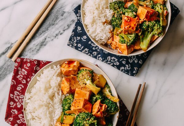 Món chay đậu non xào bông cải ngon, bổ, rẻ